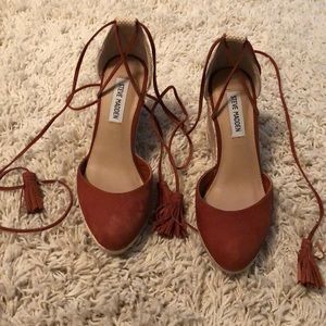 STEVE MADDEN WEDGES